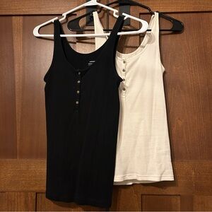 Set of 2 Old Navy First Layer tanks